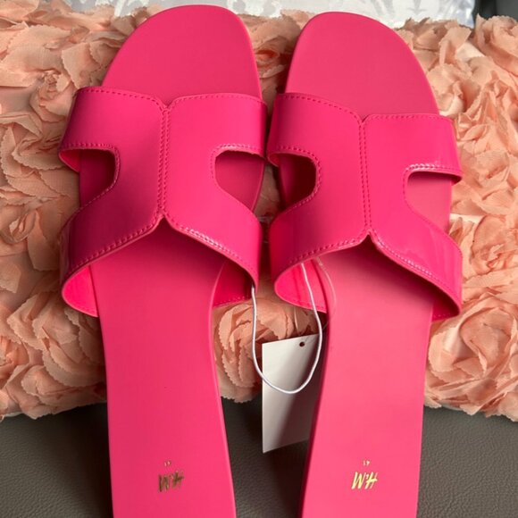 BNWT Bright Pink Slides Sz 10 from H&M - Picture 2 of 5